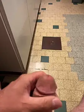 mikiss789 online show from October 2025 03:34:02 AM