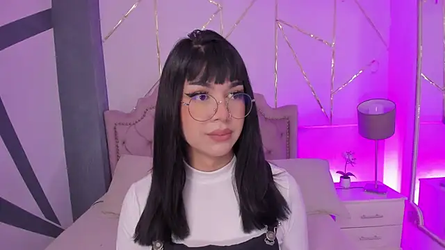 RoseCassie online show from January 2025 01:09:01 PM