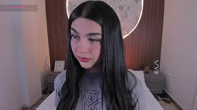 RoseCassie online show from January 2026 02:43:01 PM