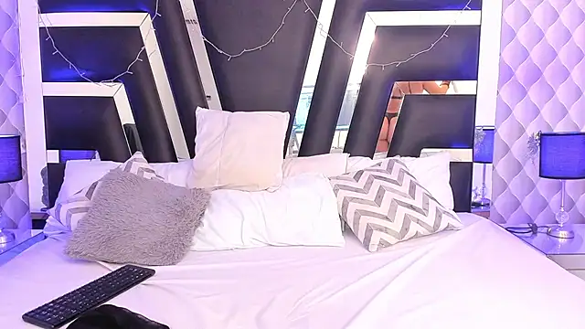 Snapshot of caroo_gomeez chatting on March 2025 03:46:02 PM caroo gomeez online show from March 2025 03:46:02 PM