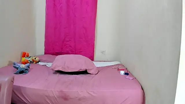 Mariana 16  online show from January 2025 07:57:01 PM