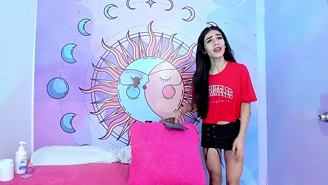 Mariana 16  online show from November 2025 02:49:02 PM