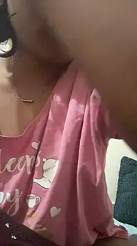 Snapshot of priyadevi17 chatting on January 2025 07:58:02 PM priyadevi17 online show from January 2025 07:58:02 PM