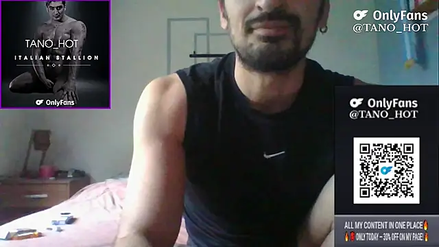 Snapshot of italianbighorse22 chatting on October 2025 08:53:02 PM italianbighorse22 online show from October 2025 08:53:02 PM