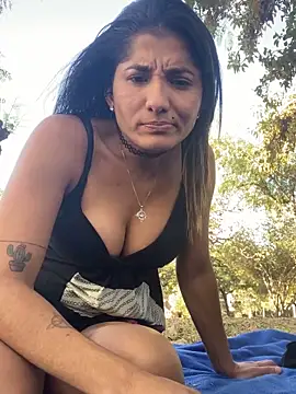 AlejandritaMilano online show from March 2026 09:09:01 PM