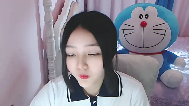 xiao-xiao-D online show from February 2025 08:40:01 AM