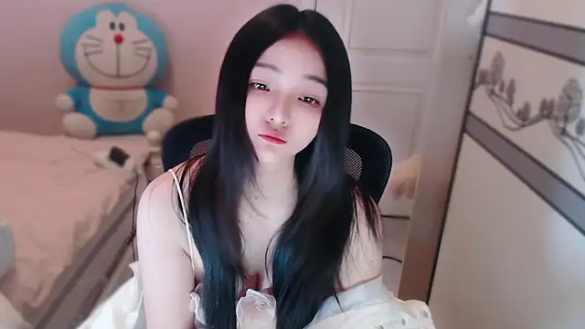 xiao-xiao-D online show from December 2025 01:09:01 PM