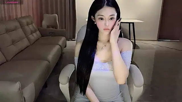 Snapshot of Irene--- chatting on March 2025 05:42:02 AM Irene--- online show from March 2025 05:42:02 AM