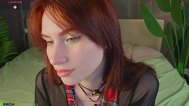 Mollly Rouge online show from July 2026 12:06:01 AM