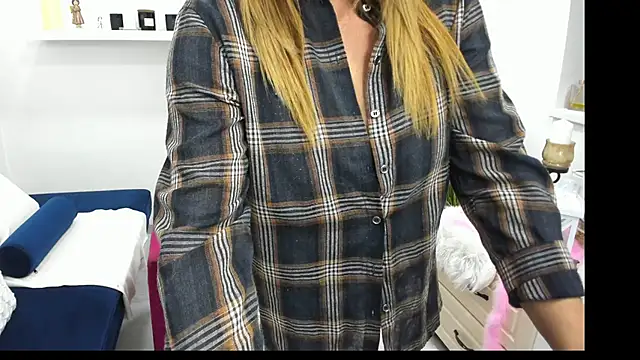 Aileen Stone online show from December 2024 02:17:02 PM