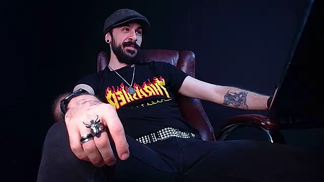 AxelColton online show from December 2025 06:22:02 AM