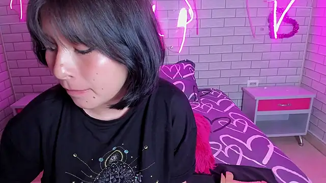 Lily Martinez online show from February 2025 12:03:01 AM