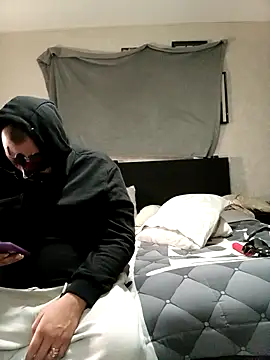 Snapshot of Coppiatrasgressiva chatting on October 2025 10:00:02 PM Coppiatrasgressiva online show from October 2025 10:00:02 PM