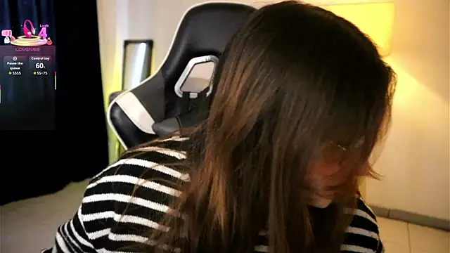 Snapshot of Daisha_Riley chatting on September 2025 02:16:01 PM Daisha Riley online show from September 2025 02:16:01 PM