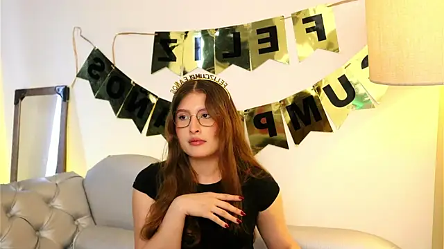 Snapshot of Daisha_Riley chatting on October 2025 02:37:01 PM Daisha Riley online show from October 2025 02:37:01 PM