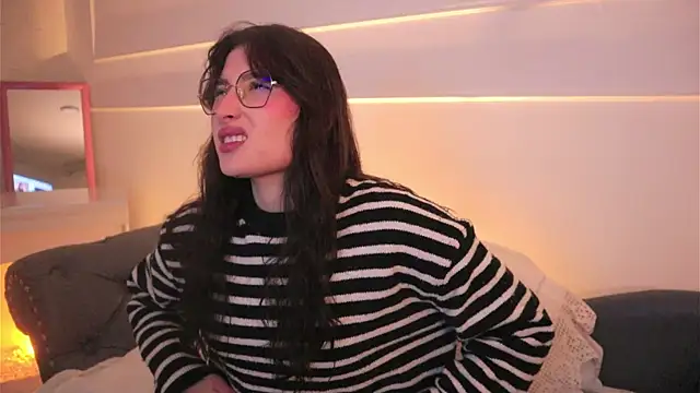 Snapshot of Daisha_Riley chatting on February 2026 03:44:02 AM Daisha Riley online show from February 2026 03:44:02 AM