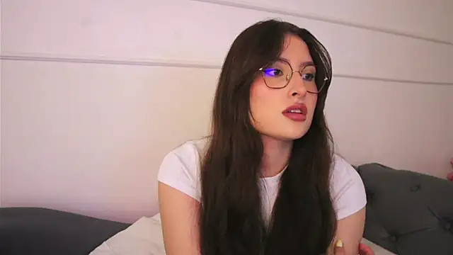 Snapshot of Daisha_Riley chatting on April 2026 12:50:02 PM Daisha Riley online show from April 2026 12:50:02 PM