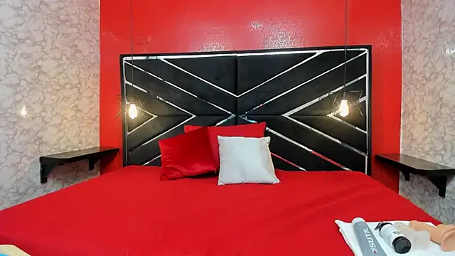 Snapshot of SEXY_HOTTIE__ chatting on January 2025 03:07:01 PM SEXY HOTTIE online show from January 2025 03:07:01 PM