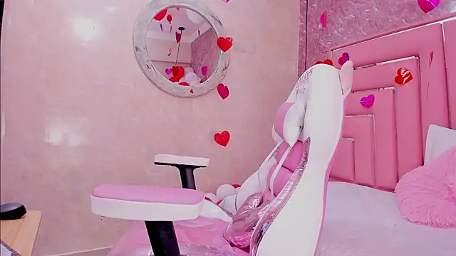 Snapshot of SEXY_HOTTIE__ chatting on February 2025 03:49:02 PM SEXY HOTTIE online show from February 2025 03:49:02 PM