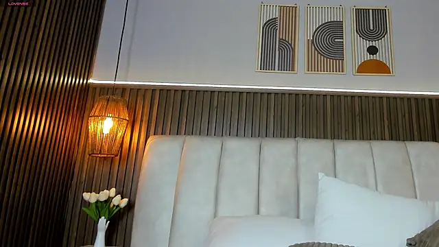 PerlaPreciosa online show from April 2026 04:02:02 AM