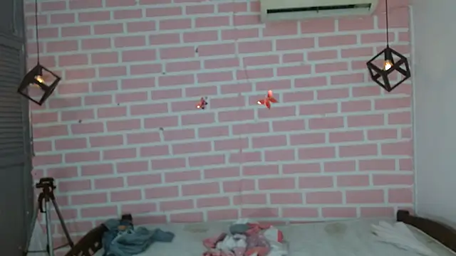 dani-lue online show from September 2025 04:18:01 PM