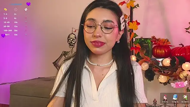 Snapshot of Sweet_Nyx chatting on October 2025 09:17:02 PM Sweet Nyx online show from October 2025 09:17:02 PM