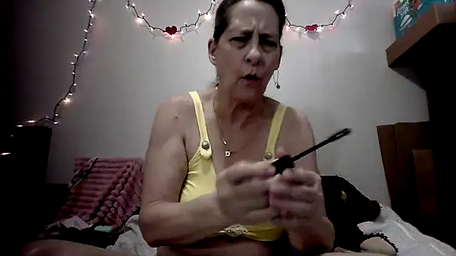 Keywest Kate online show from May 2026 06:39:01 PM