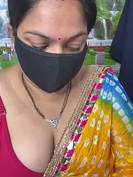 Snapshot of FlatVincy4 chatting on September 2025 05:30:01 AM FlatVincy4 online show from September 2025 05:30:01 AM