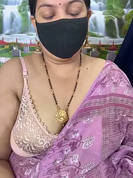 Snapshot of FlatVincy4 chatting on September 2025 06:30:02 AM FlatVincy4 online show from September 2025 06:30:02 AM