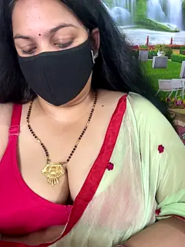 Snapshot of FlatVincy4 chatting on October 2025 04:03:02 PM FlatVincy4 online show from October 2025 04:03:02 PM