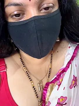 Snapshot of FlatVincy4 chatting on October 2025 03:42:01 PM FlatVincy4 online show from October 2025 03:42:01 PM