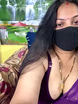 Snapshot of FlatVincy4 chatting on October 2025 05:44:02 PM FlatVincy4 online show from October 2025 05:44:02 PM