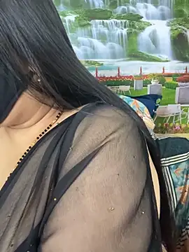 Snapshot of FlatVincy4 chatting on October 2025 03:58:02 AM FlatVincy4 online show from October 2025 03:58:02 AM