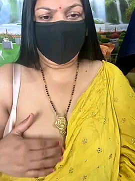 Snapshot of FlatVincy4 chatting on October 2025 05:22:02 AM FlatVincy4 online show from October 2025 05:22:02 AM