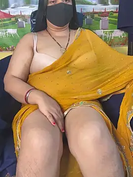 FlatVincy4 online show from November 2025 08:22:02 AM