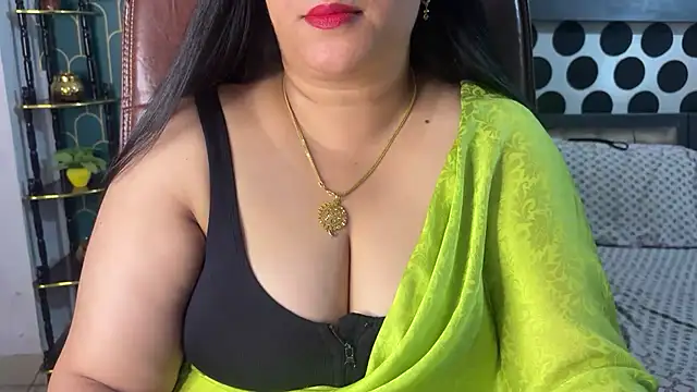 FlatVincy4 online show from May 2026 07:58:02 AM