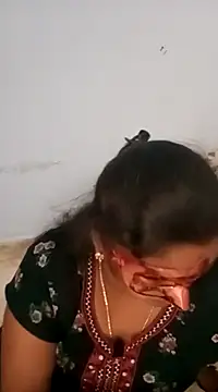 Snapshot of telugu_indhu_0001 chatting on February 2025 08:40:02 AM telugu indhu 0001 online show from February 2025 08:40:02 AM