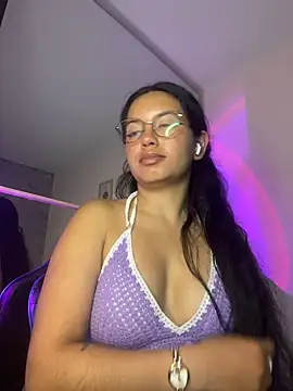 Rosita forever  online show from April 2026 04:54:01 AM