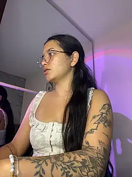 Rosita forever  online show from April 2026 08:15:01 PM