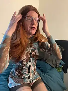 Valerie-4-U online show from January 2025 01:04:02 PM