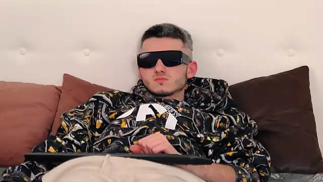 Devin Jay online show from February 2025 05:02:02 AM