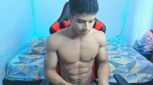 Snapshot of oliver_thompsson7 chatting on January 2025 05:05:02 PM oliver thompsson7 online show from January 2025 05:05:02 PM