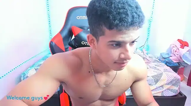 Snapshot of oliver_thompsson7 chatting on January 2025 05:41:01 PM oliver thompsson7 online show from January 2025 05:41:01 PM