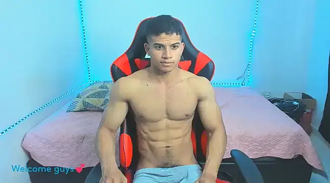 Snapshot of oliver_thompsson7 chatting on February 2025 09:26:02 PM oliver thompsson7 online show from February 2025 09:26:02 PM