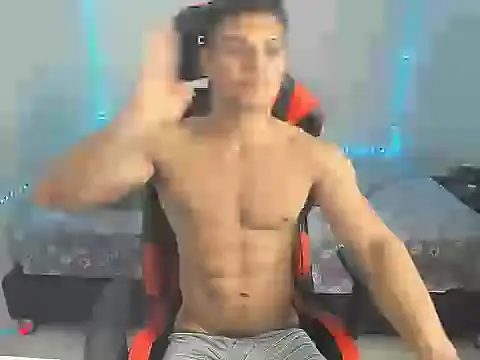 Snapshot of oliver_thompsson7 chatting on March 2026 05:08:02 AM oliver thompsson7 online show from March 2026 05:08:02 AM