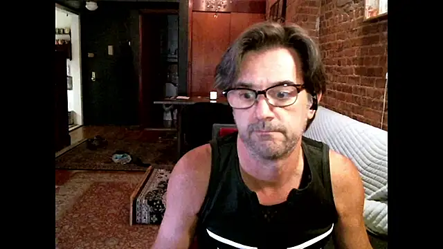 Johnny Bottoms online show from November 2025 10:54:01 PM