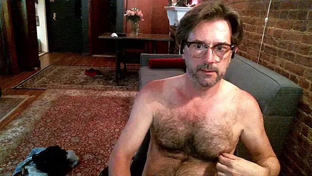 Snapshot of Johnny_Bottoms chatting on May 2026 09:20:01 PM Johnny Bottoms online show from May 2026 09:20:01 PM