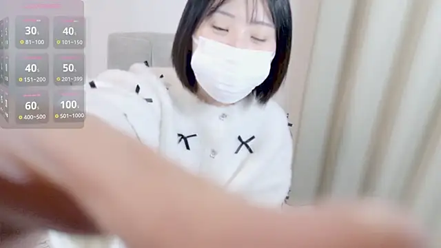 Snapshot of UYU_man chatting on February 2025 04:03:01 PM UYU man online show from February 2025 04:03:01 PM