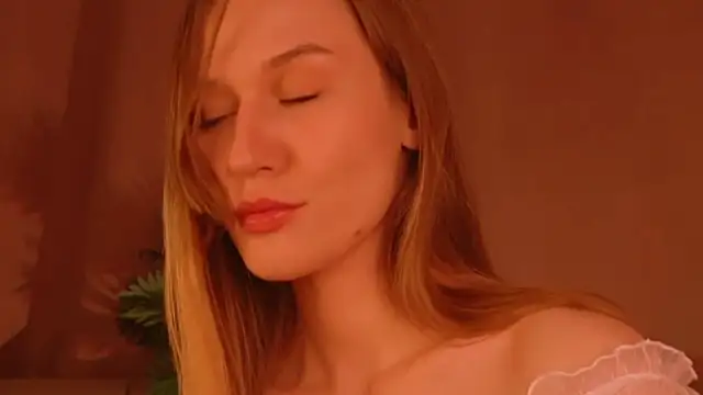 Snapshot of Hina__Derry chatting on January 2025 02:04:01 PM Hina Derry online show from January 2025 02:04:01 PM