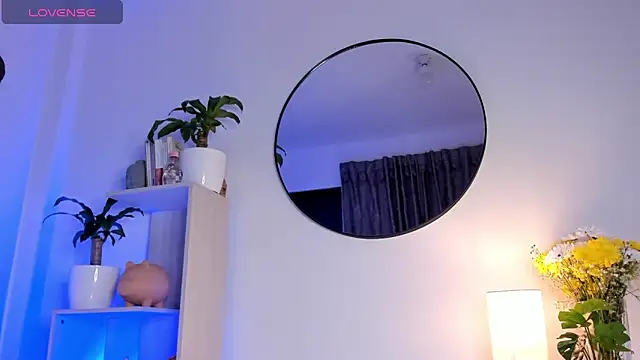 Snapshot of martina_roldam chatting on January 2025 04:05:01 AM martina roldam online show from January 2025 04:05:01 AM